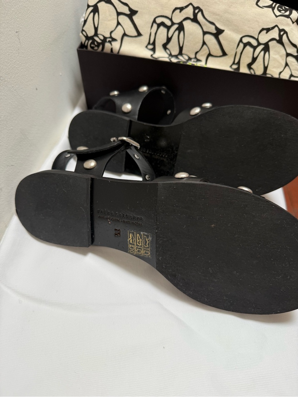 Freda Salvador SERA FISHERMAN SANDAL Black Studded Sandals - Picture 4 of 14